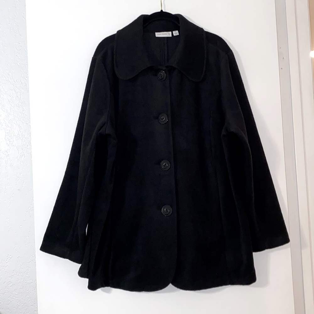 Susan Graver Brand New Black Coat Size 1X!
